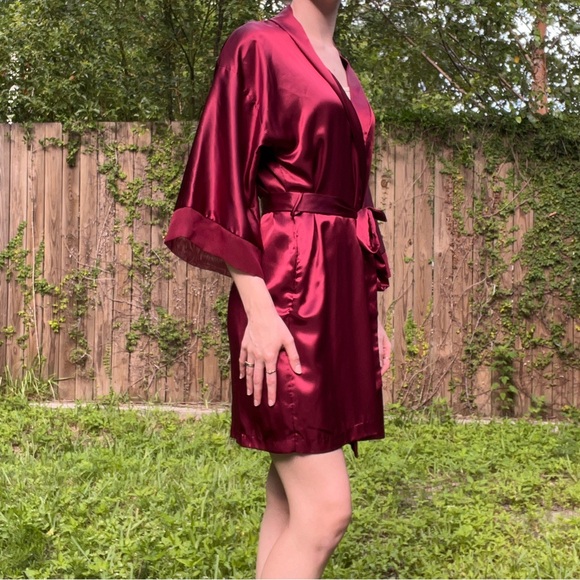 3/$30 Vintage Satin & Silk Robe - Picture 3 of 7